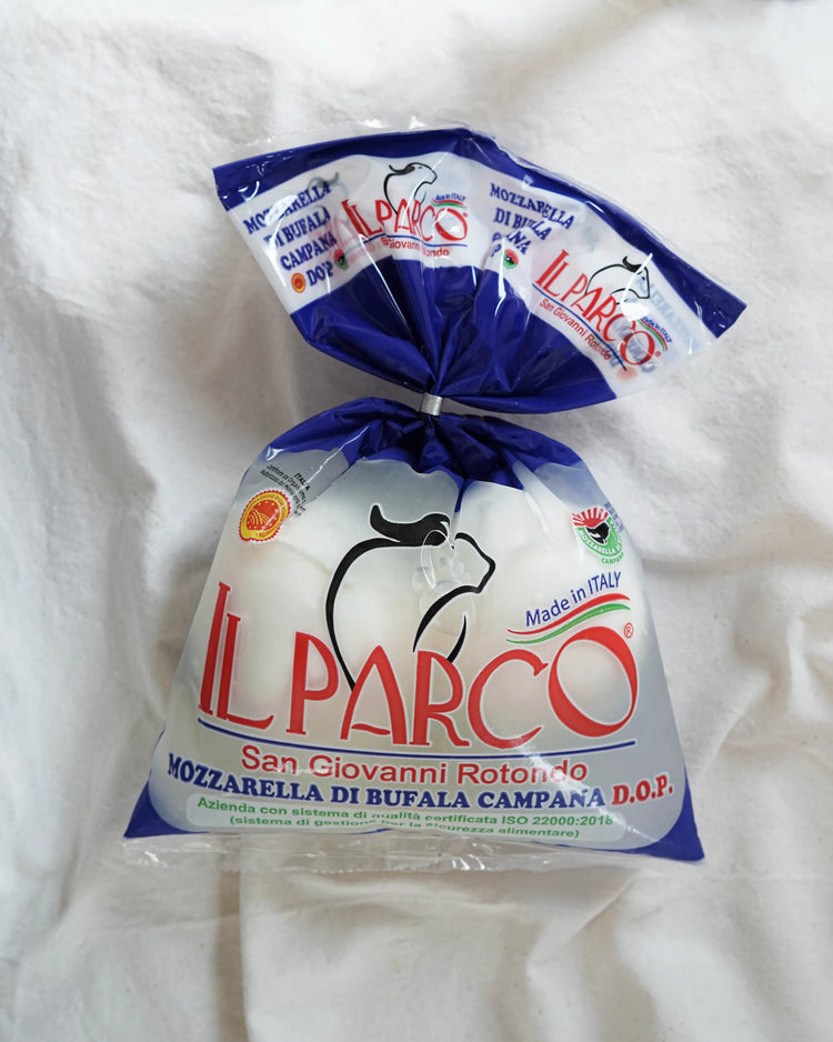 Mozzarella de bufflonne des Pouilles Campana DOP - Mozzarella di Bufala Campana DOP