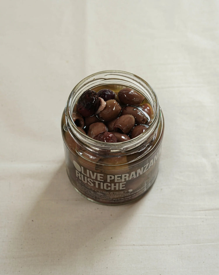 Olives Peranzana rustiche denocciolate - Olives Peranzana " rustique" dénoyautées sous huile d'olive (280g)