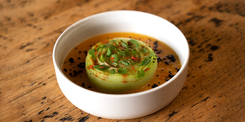 Gaspacho de tomate jaune et tournedos de concombre