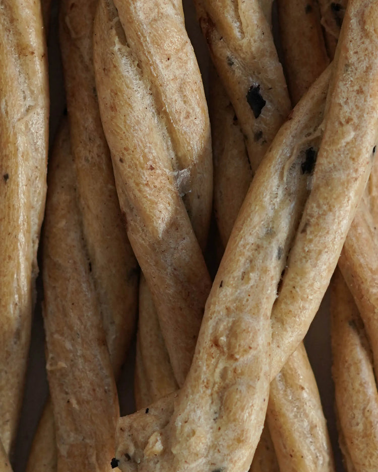 Treccine alle olive - Gressins apéritifs aux olives noires (300g)